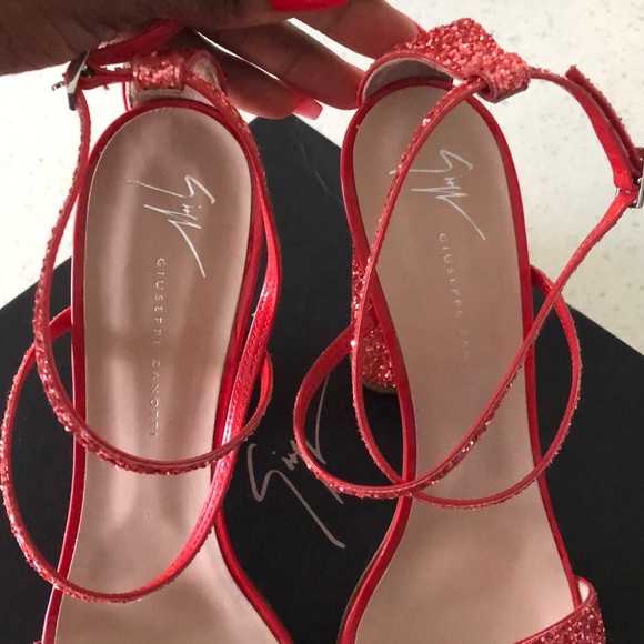 Giuseppe Zanotti Red Glitter Heels - Picture 9 of 14
